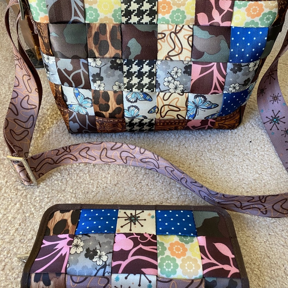 Purse and wallet